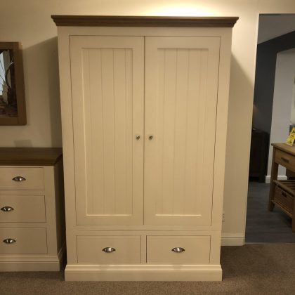 Coelo Wardrobe With Drawer, Oyster White