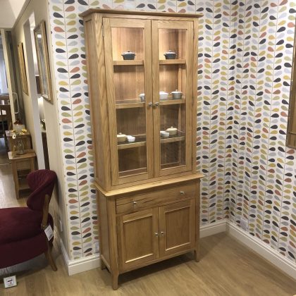 Chateaux Small Sideboard With Glazed Top