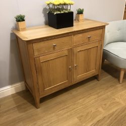 Chateaux Standard Sideboard