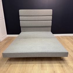 Harrison Spinks True Edge 1000 Pocket Slim Profile Base With Phoenix Headboard, King